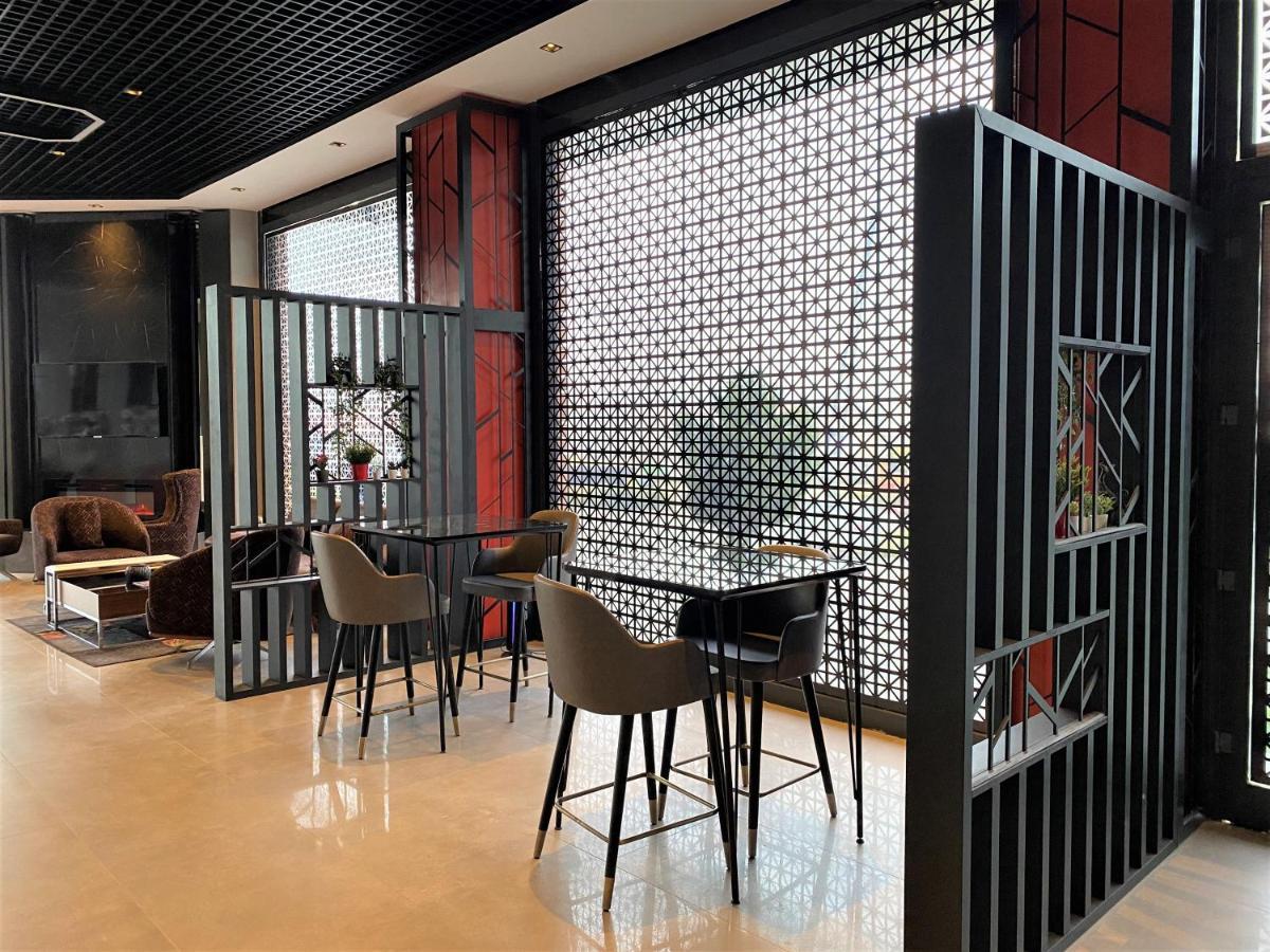 World Class Hotel - Istanbul International Airport Arnavutkoy Екстериор снимка